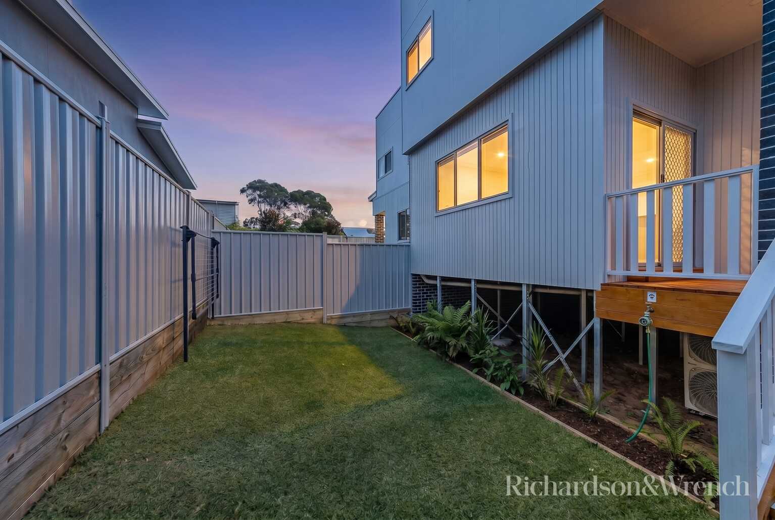 2,3/36 Kourung Street Ettalong Beach