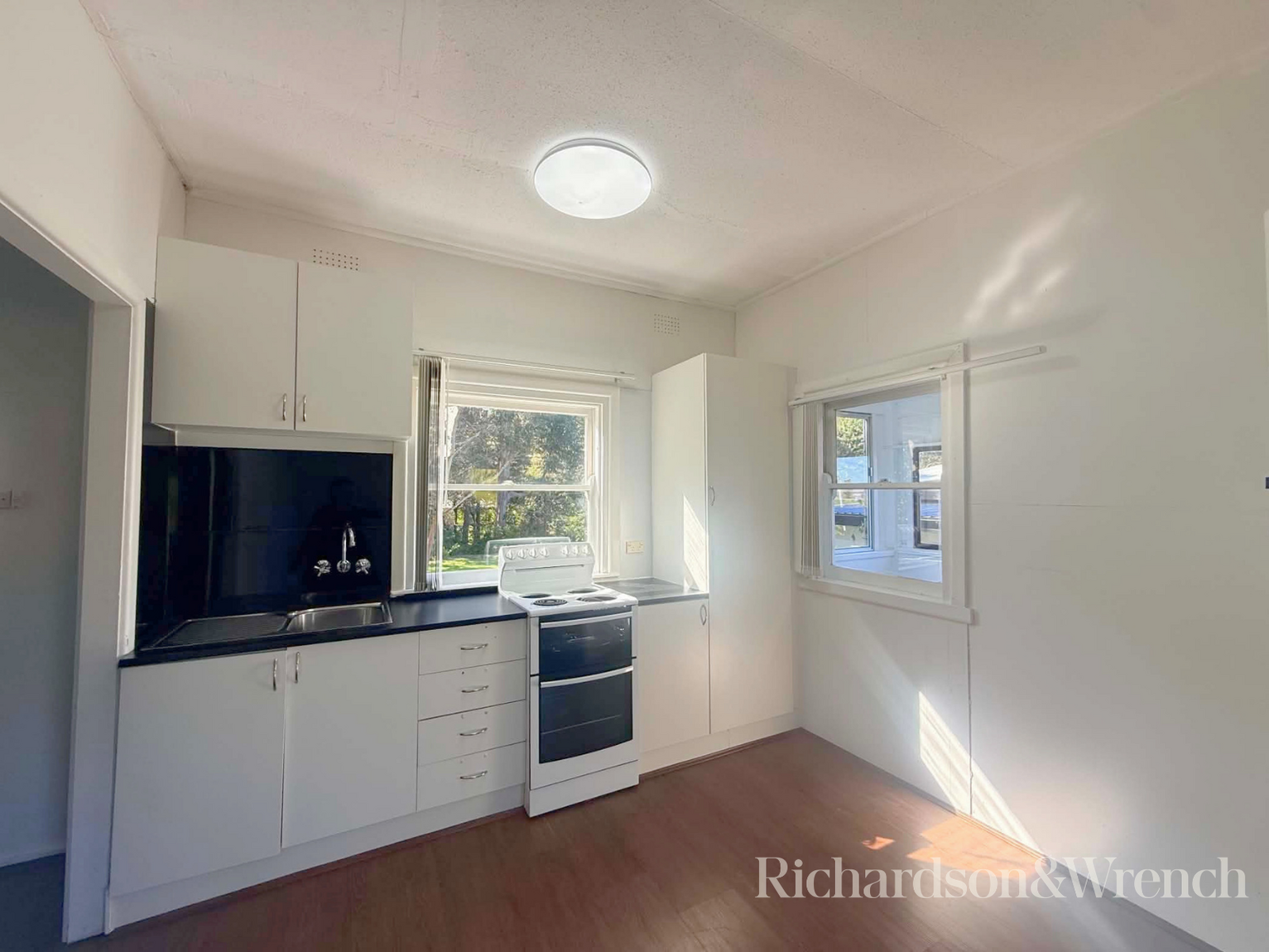 29 Takari Avenue Point Clare