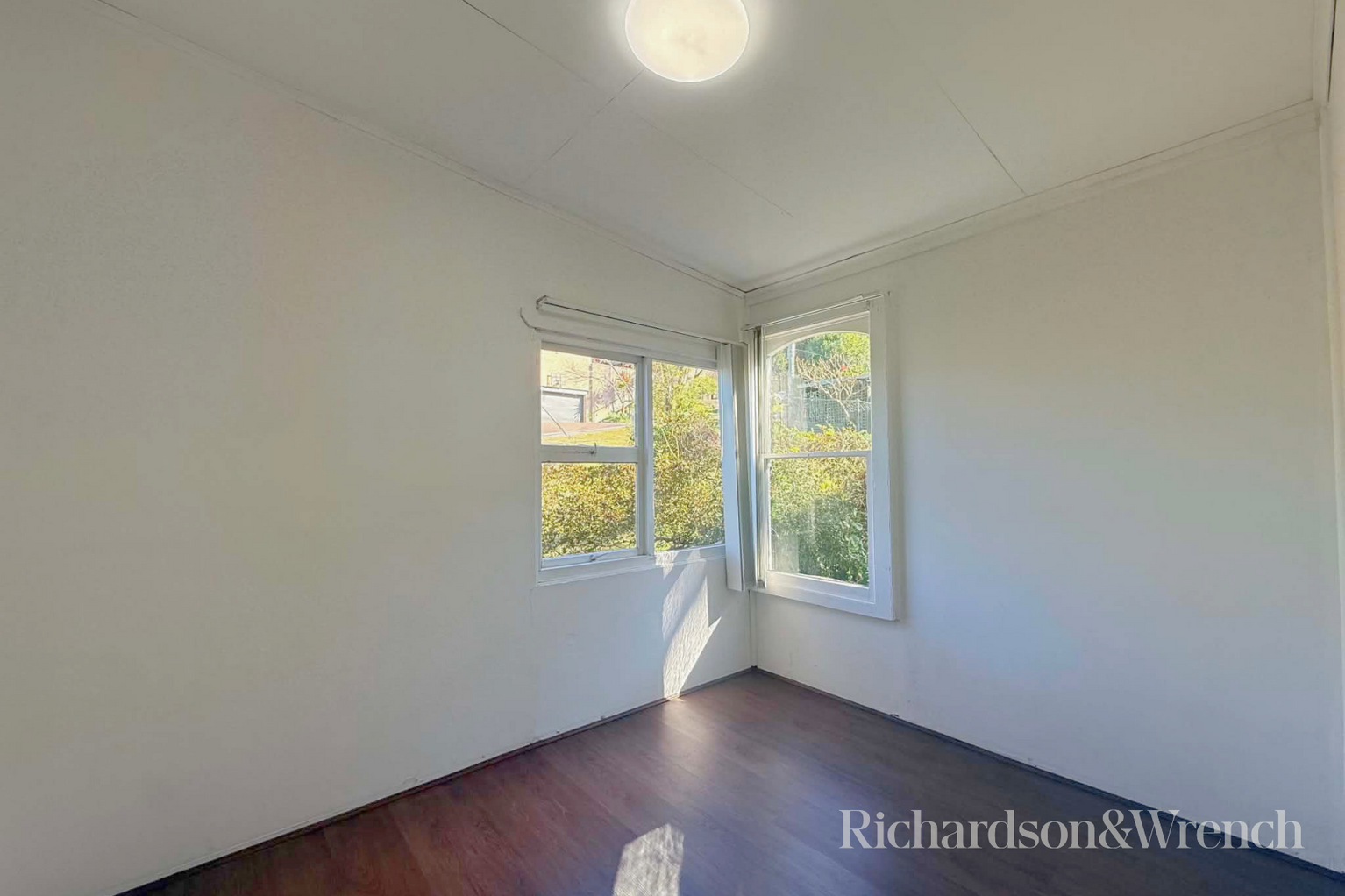 29 Takari Avenue Point Clare