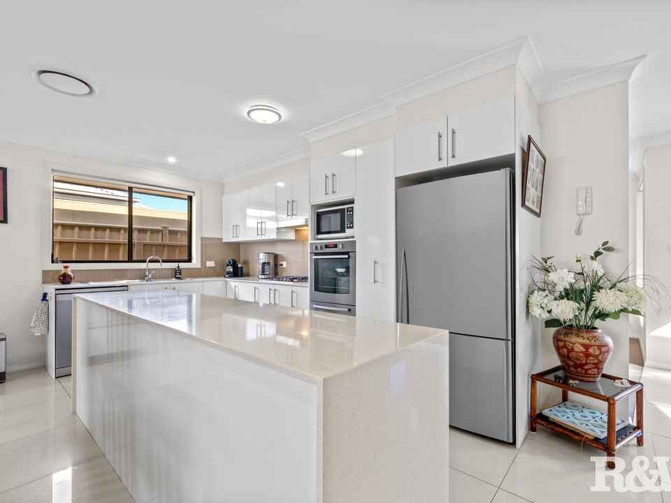 2/16 Hood Street Ettalong Beach