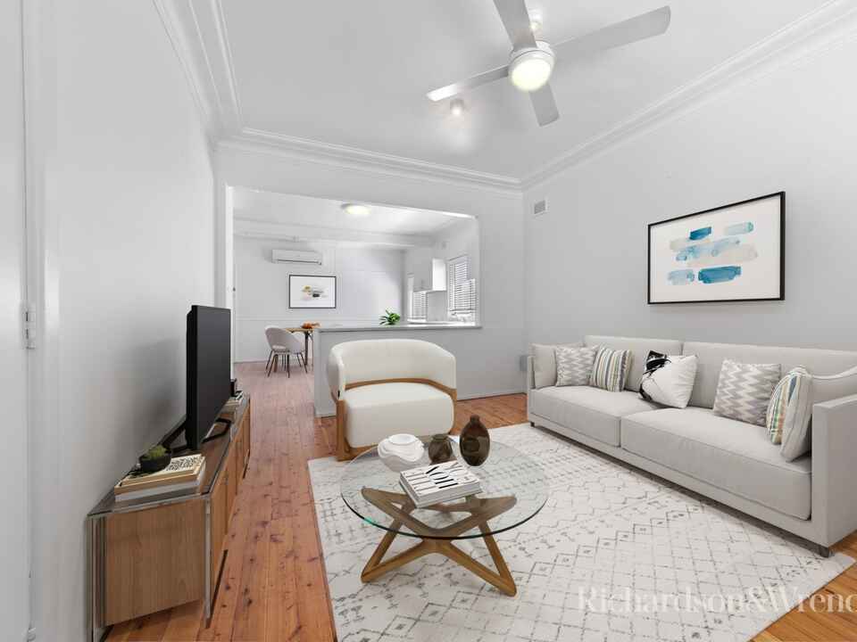 57 Memorial Avenue Blackwall
