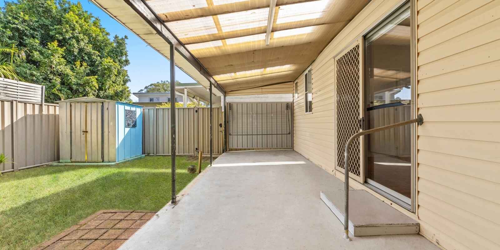 19 Banksia Street Ettalong Beach
