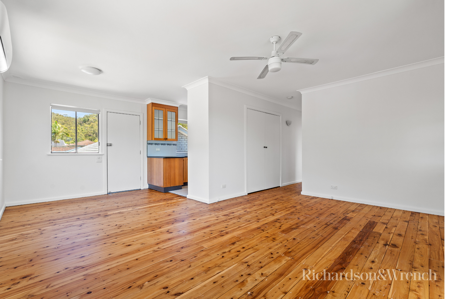 27 Blue Waters Parade Tascott