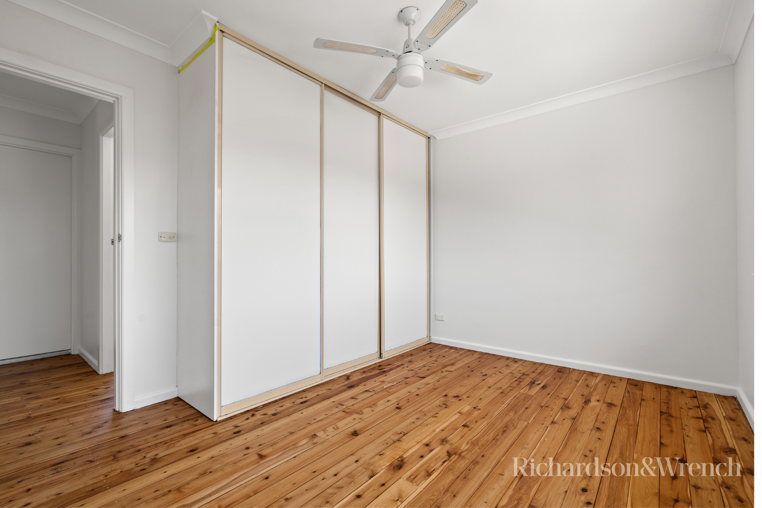 27 Blue Waters Parade Tascott