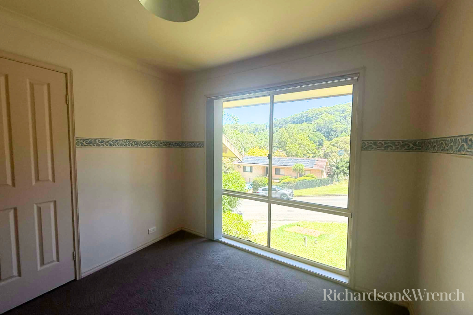 37 Narooma Road Niagara Park