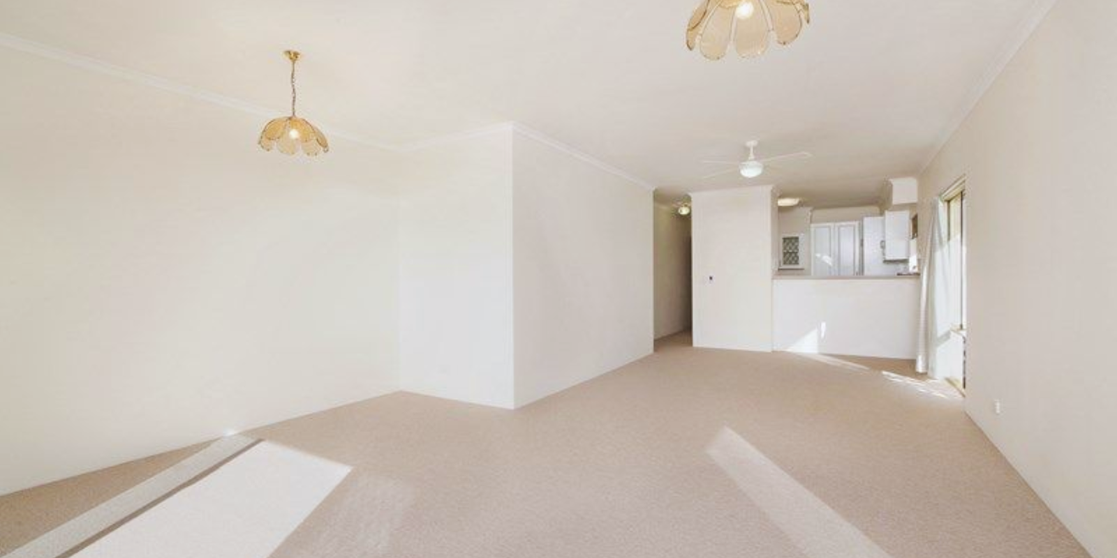 2/9-13 Kurrawa Avenue Point Clare