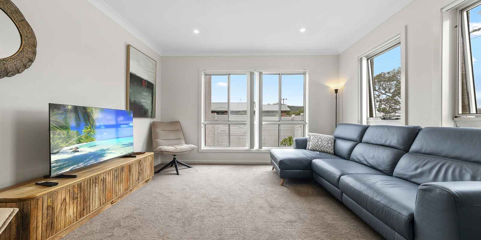 1/139 Barrenjoey Road Ettalong Beach