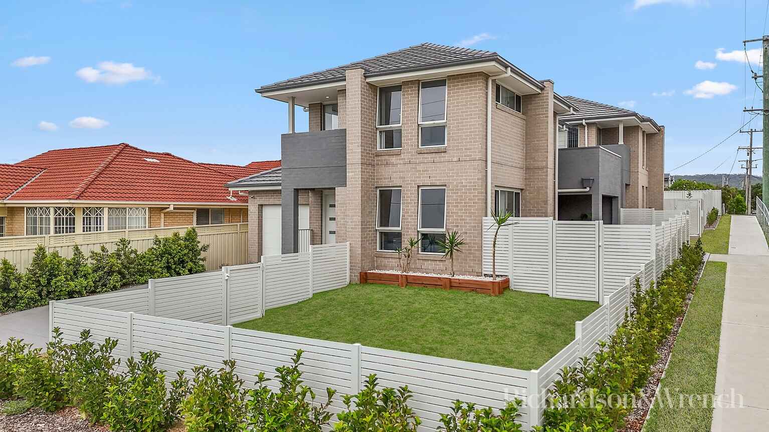 1/139 Barrenjoey Road Ettalong Beach