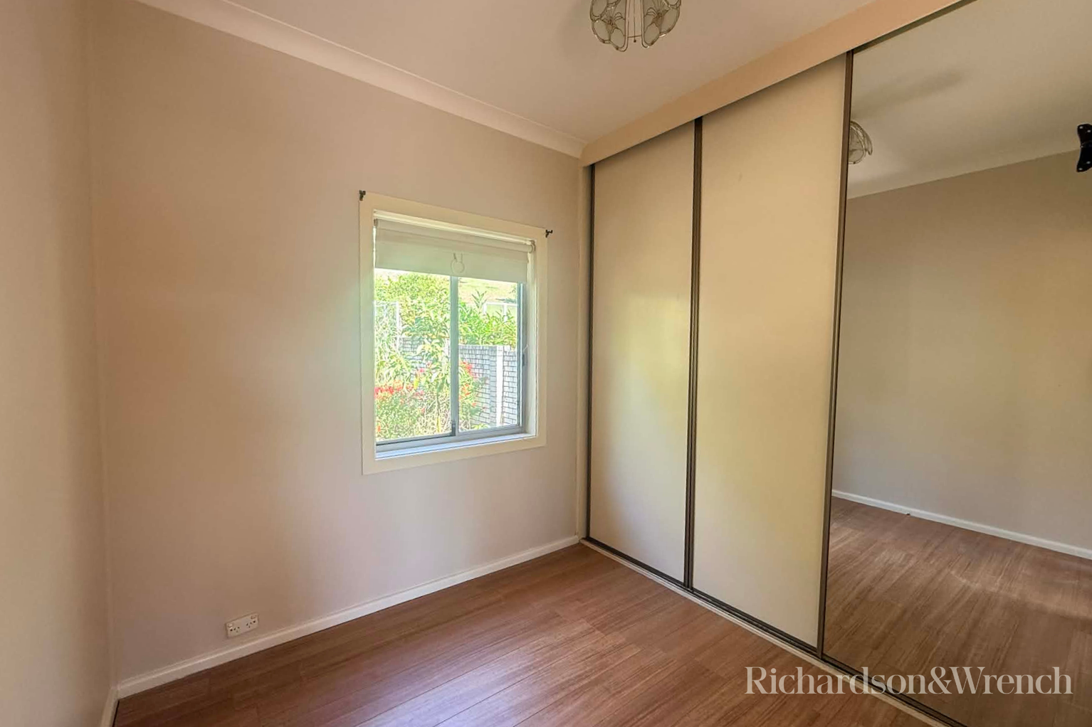 27 Fiona Street Point Clare