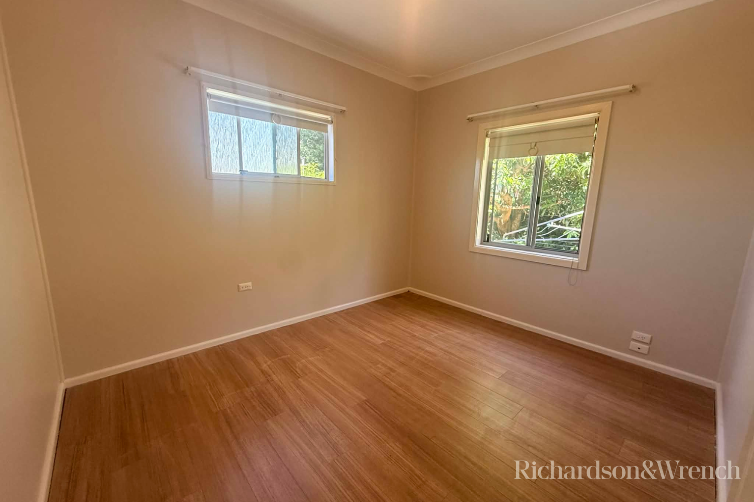 27 Fiona Street Point Clare