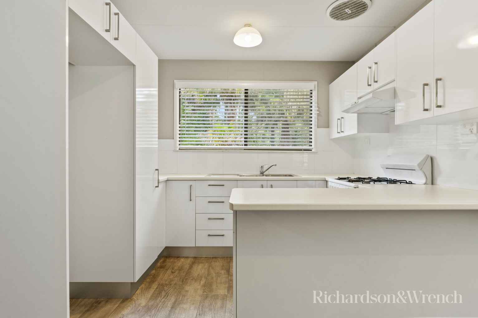 19/437 Wards Hill Road Empire Bay