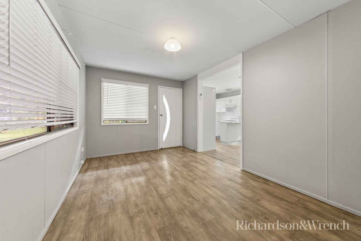 19/437 Wards Hill Road Empire Bay