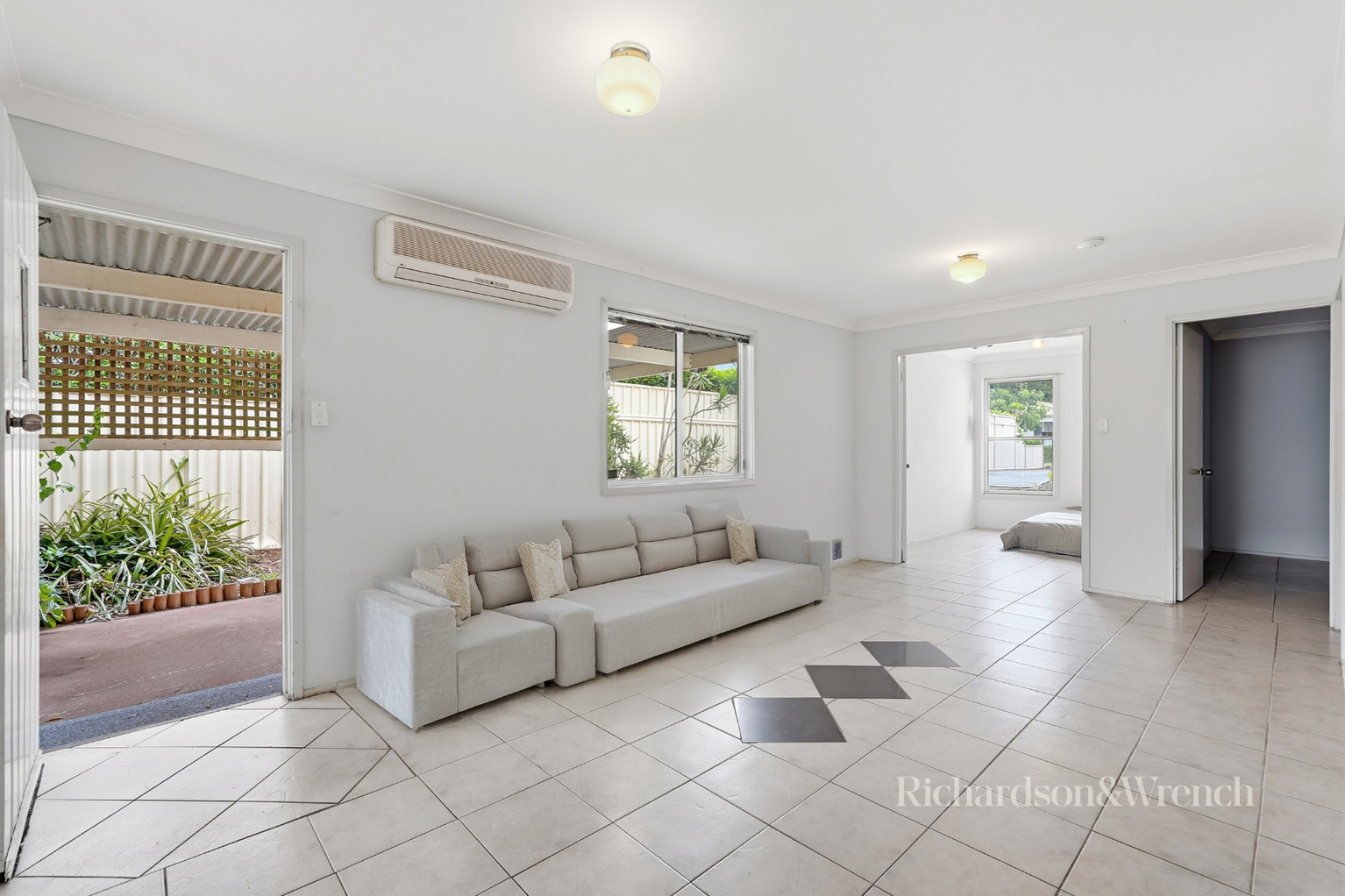 2/80 Uligandi Street Ettalong Beach