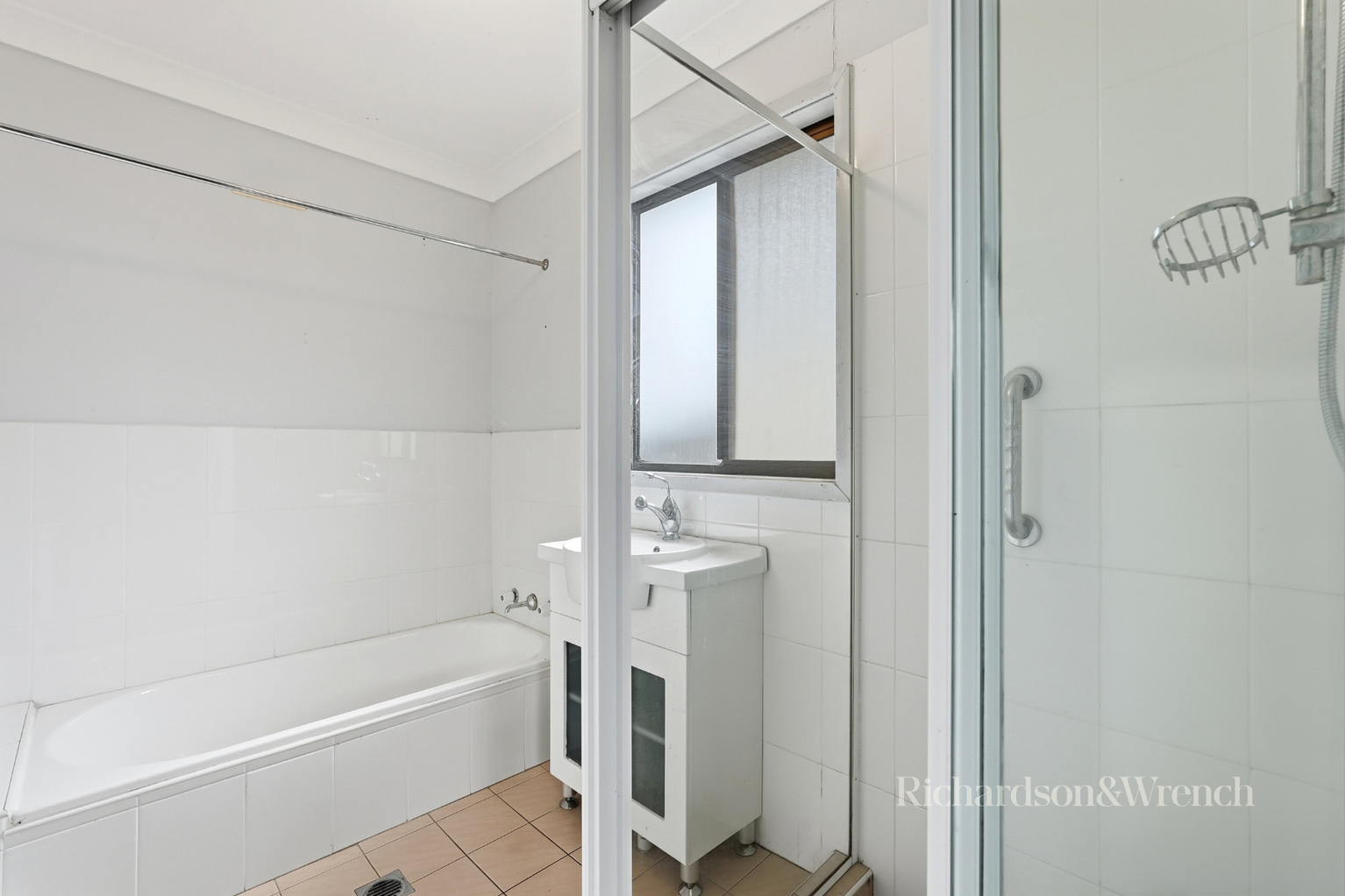 2/80 Uligandi Street Ettalong Beach