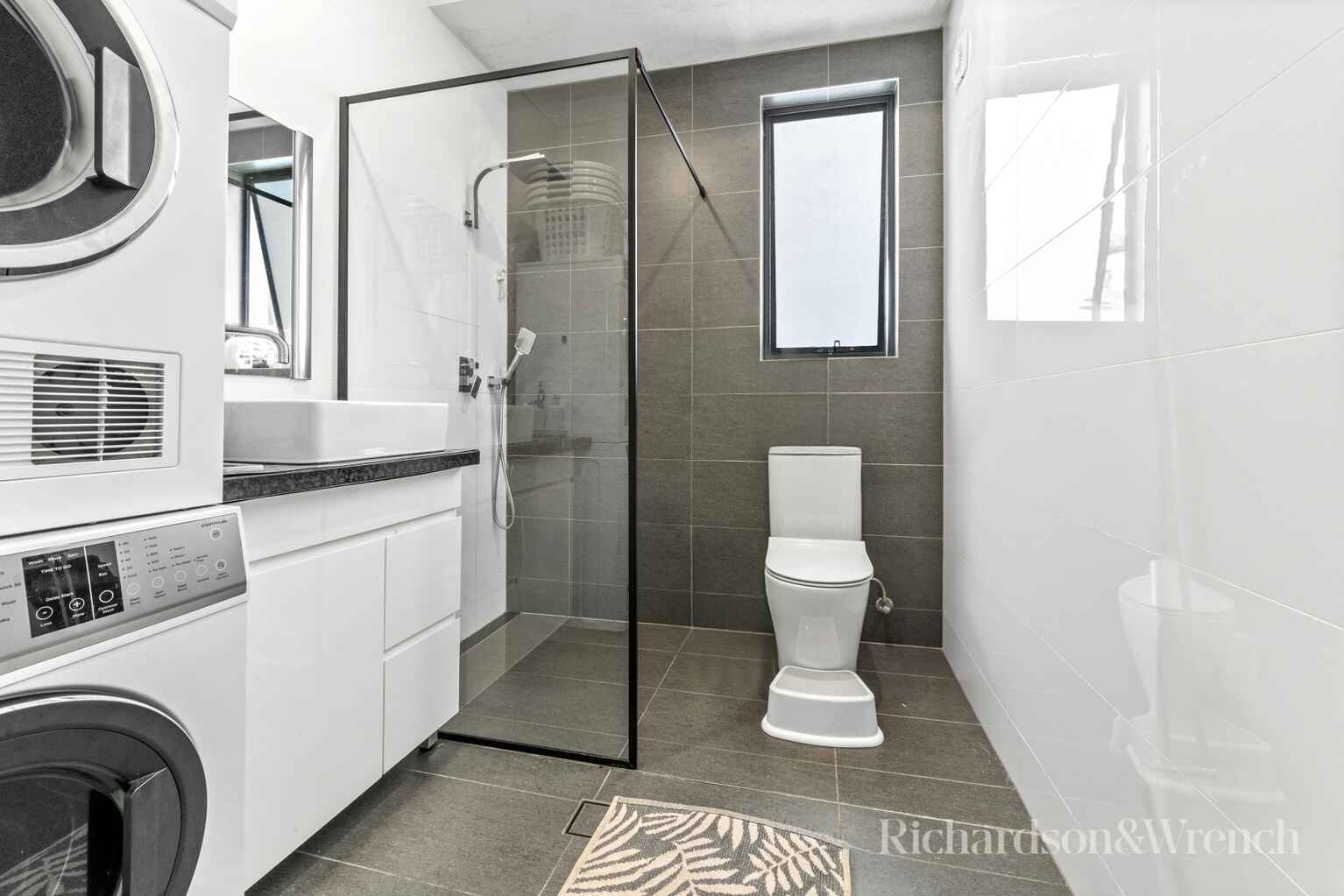 265 Ocean Beach Road Umina Beach 265 Ocean Beach Road Umina Beach