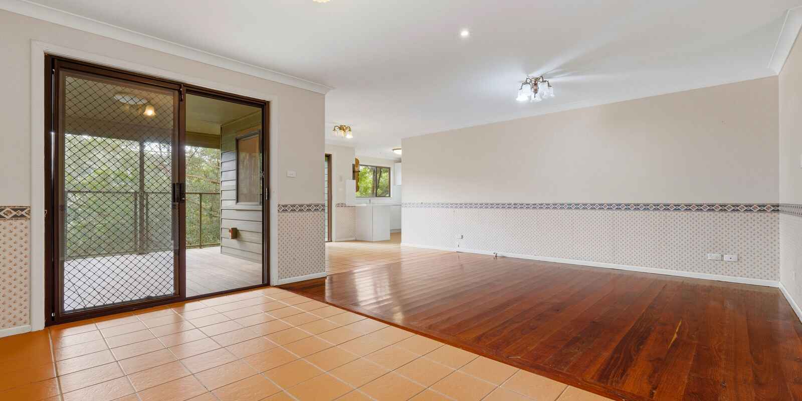 19 Sublime Point Avenue Tascott 19 Sublime Point Avenue Tascott