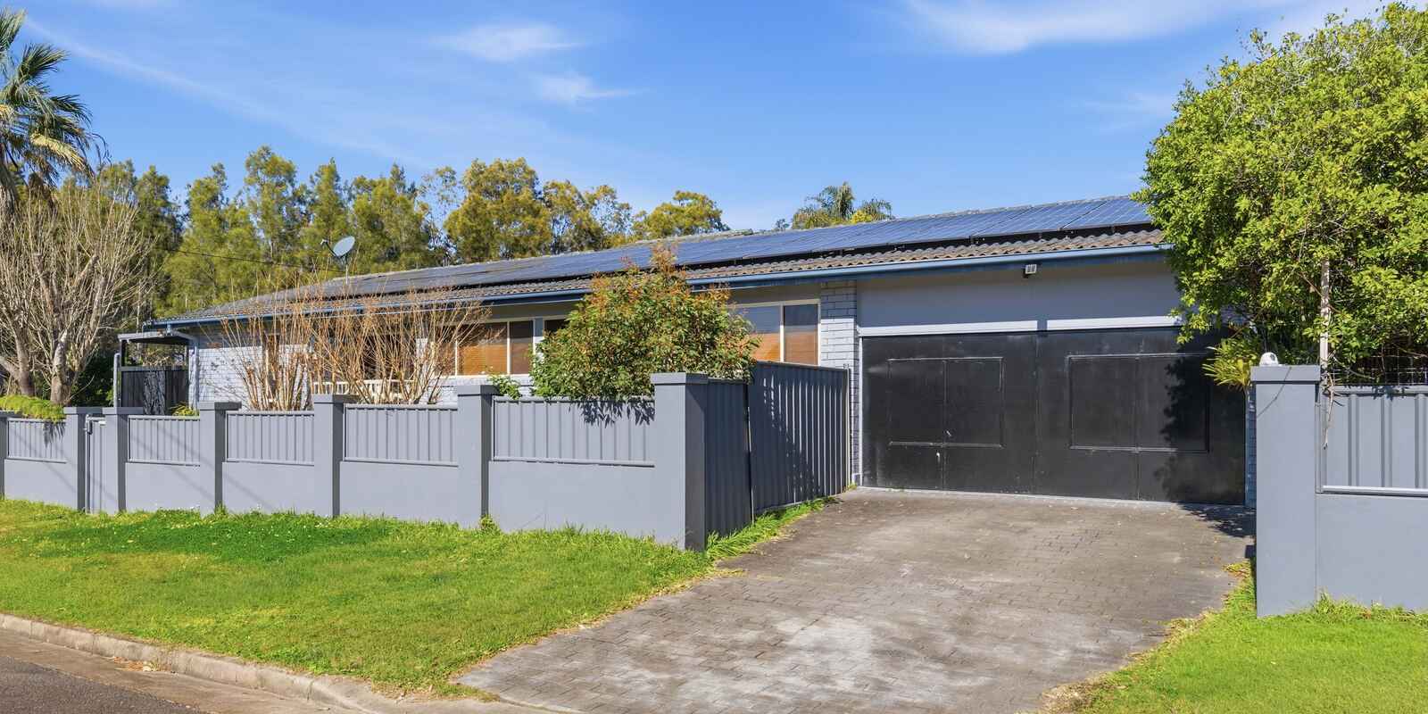 22 Jindalee Avenue Point Clare 22 Jindalee Avenue Point Clare
