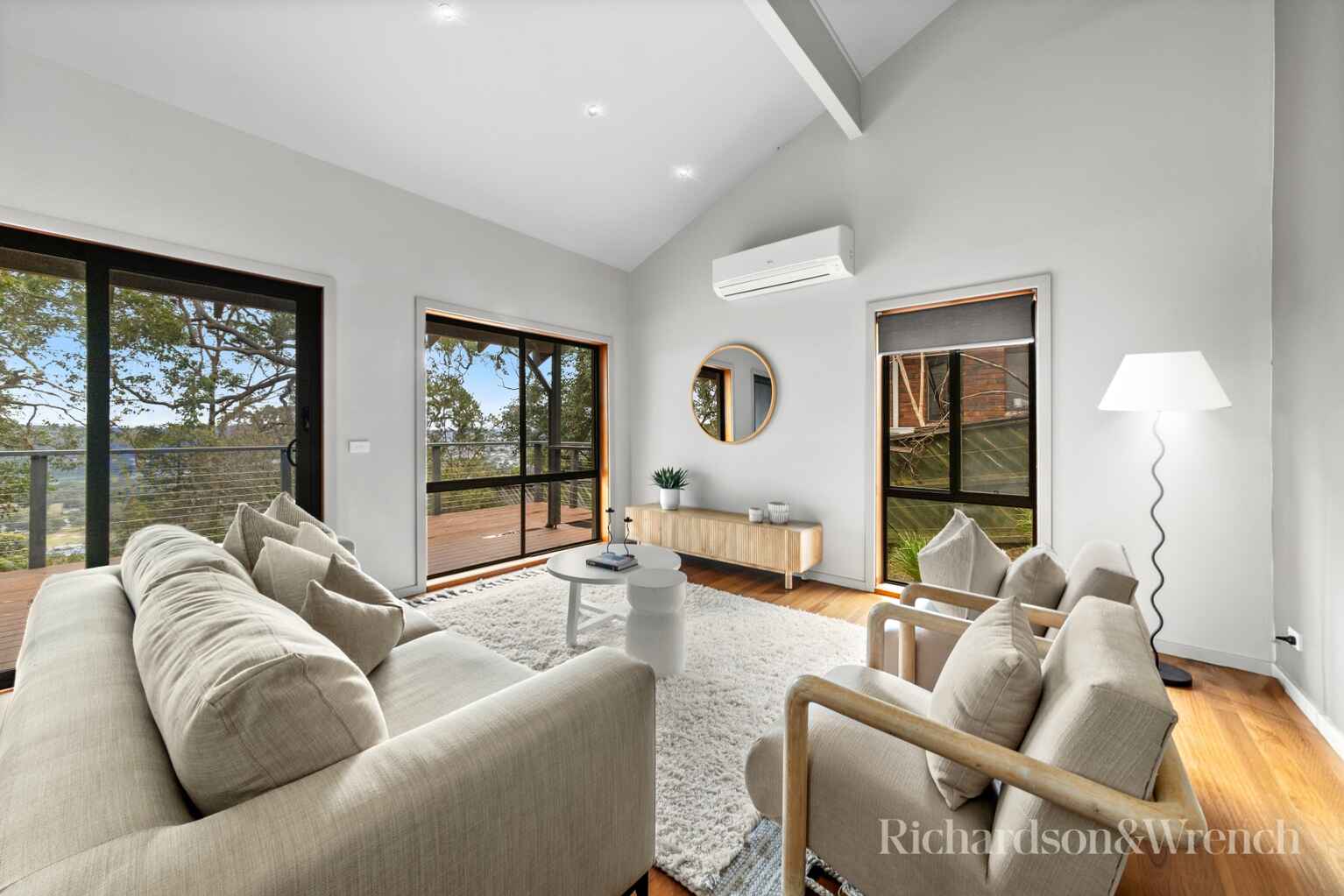 56 Kingsview Drive Umina Beach 56 Kingsview Drive Umina Beach