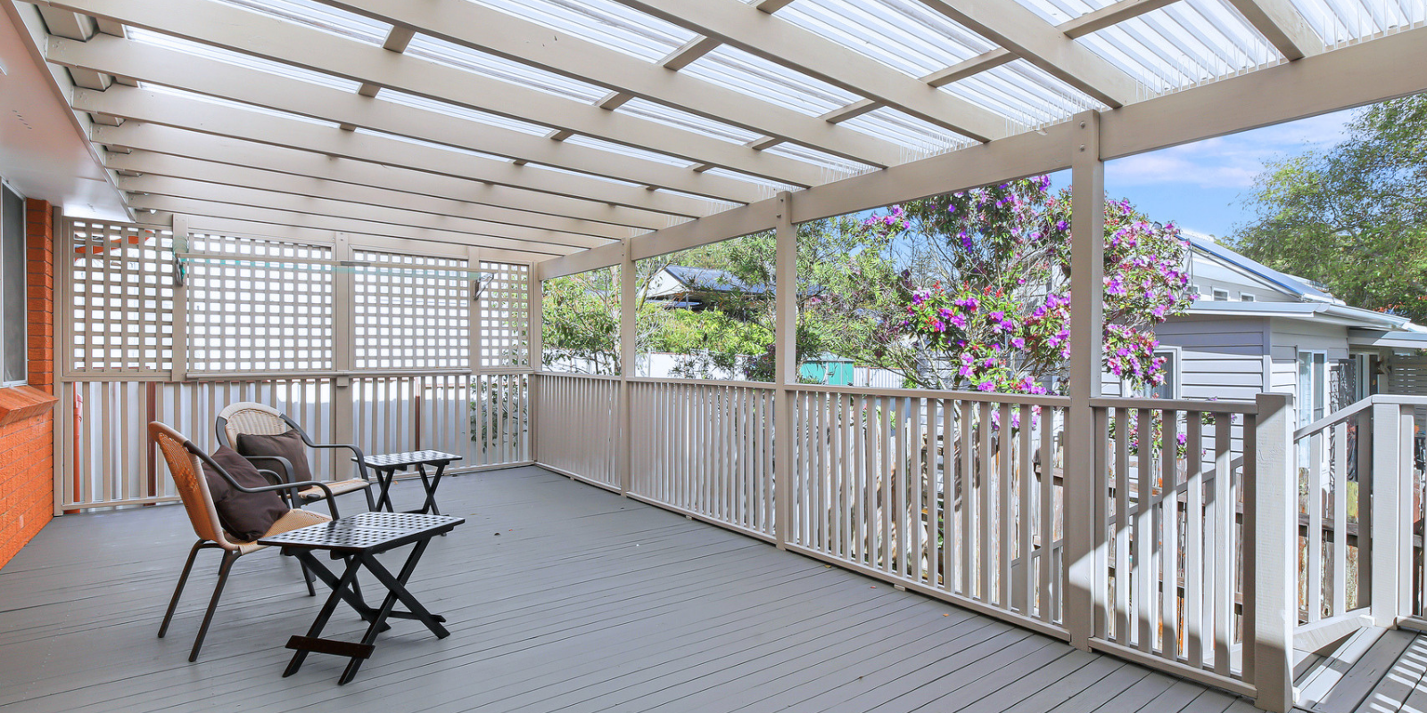 12 Matthews Parade Point Clare 12 Matthews Parade Point Clare