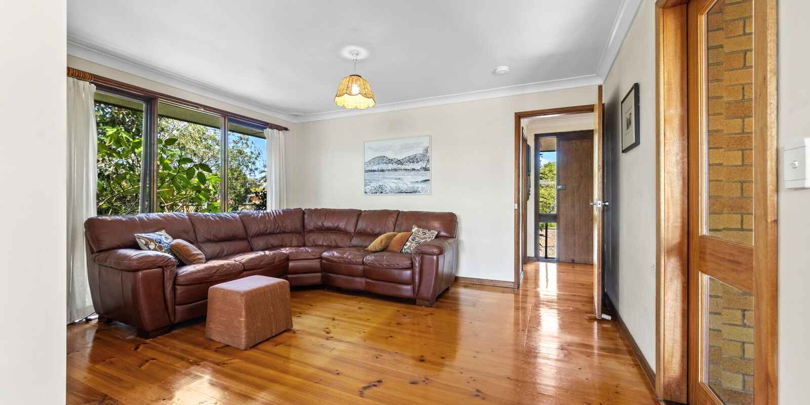 19 MacLeay Avenue Woy Woy