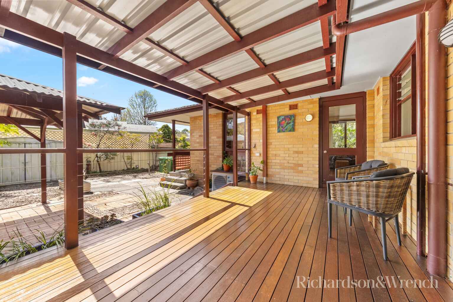 19 MacLeay Avenue Woy Woy