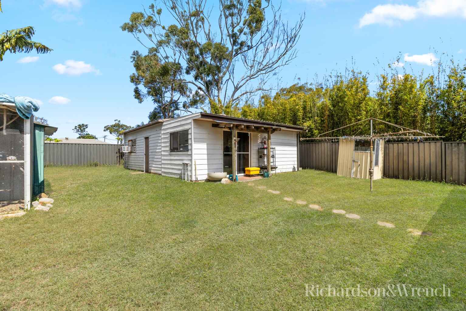 42 Gallipoli Avenue Blackwall 42 Gallipoli Avenue Blackwall