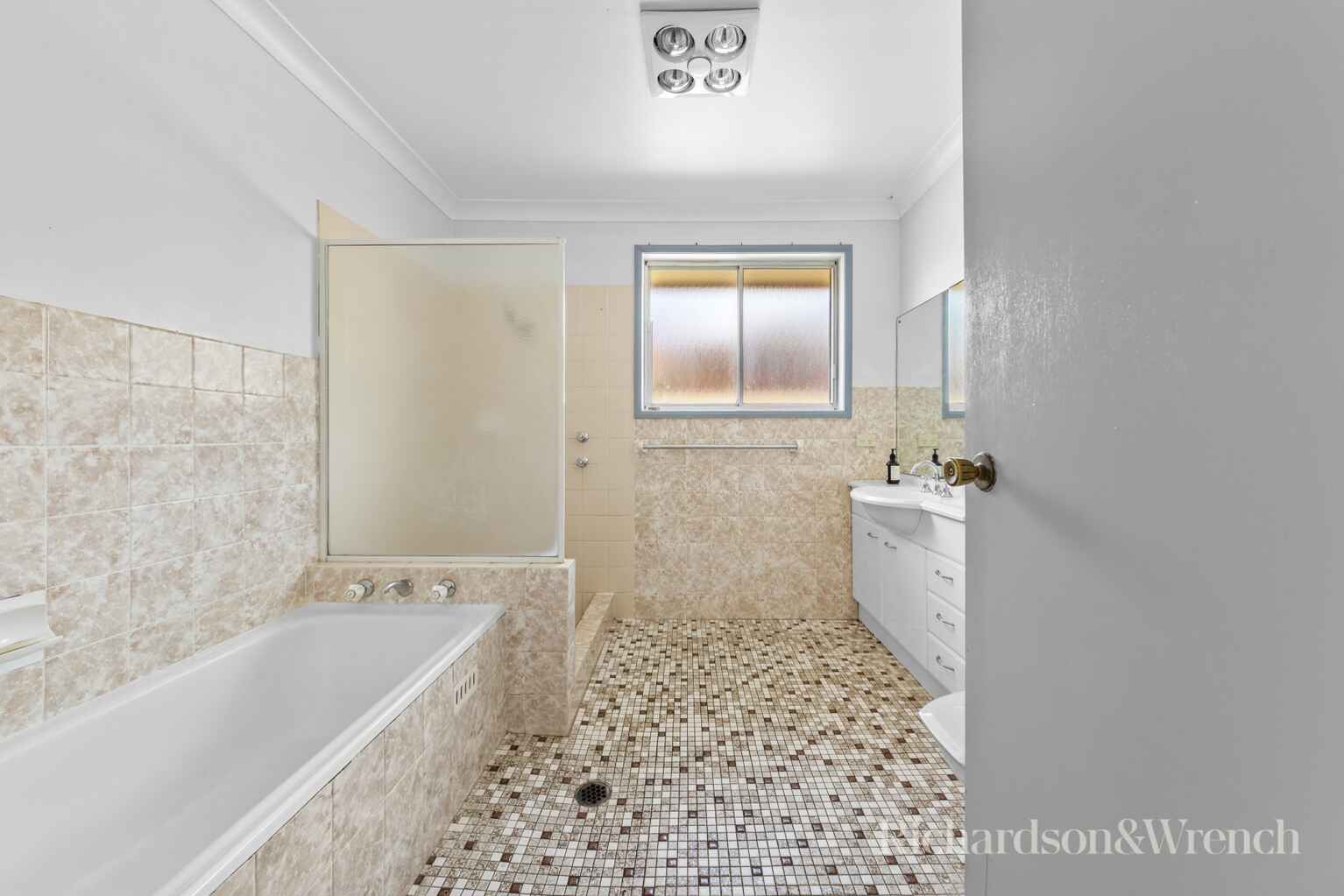 4 Lovell Road Umina Beach 4 Lovell Road Umina Beach